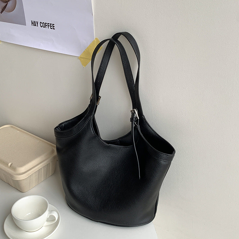 Retro Soft Leather Shoulder Bag