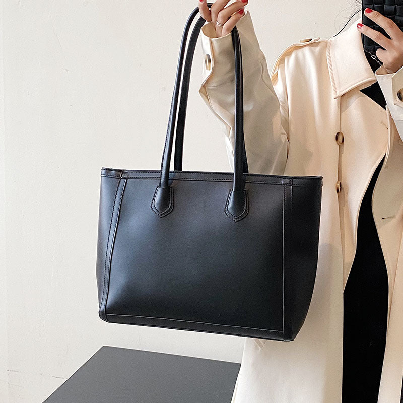 Simple Shoulder Bag