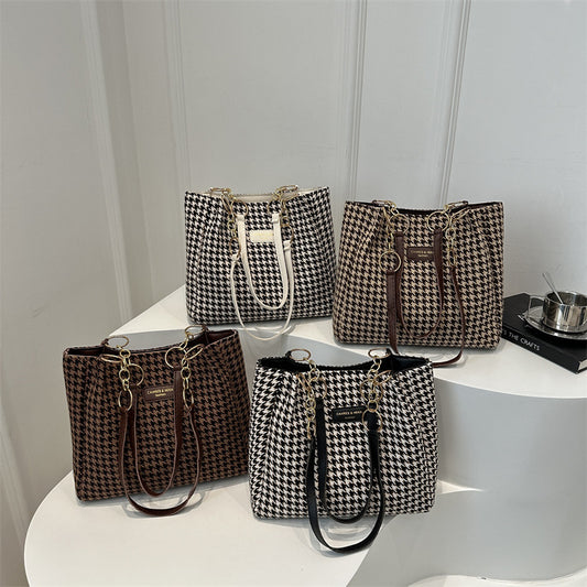 Fall Style Shoulder Bag
